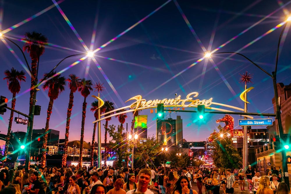 Life is Beautiful: Tourism leaders paying more attention to Las Vegas  festival, Downtown, Local